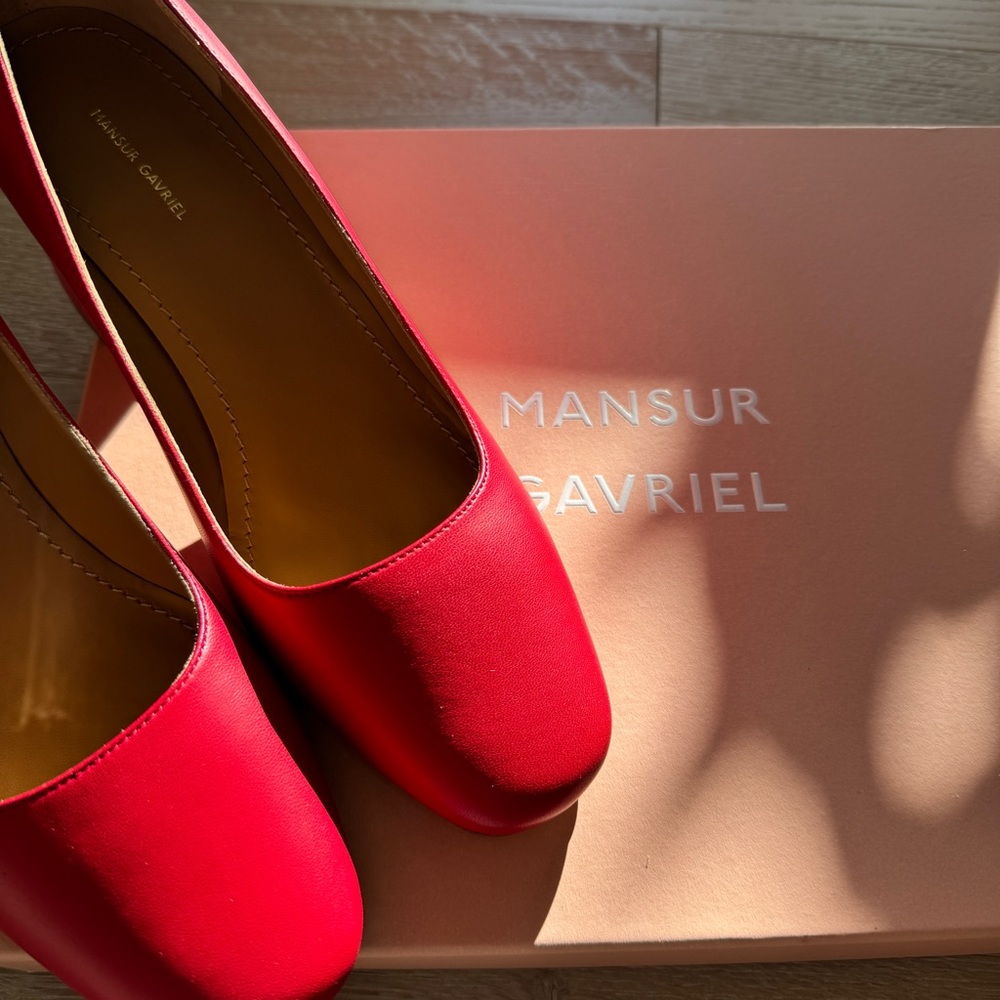 NEW Mansur Gavriel Square Toe Heel size 35 (US 5)